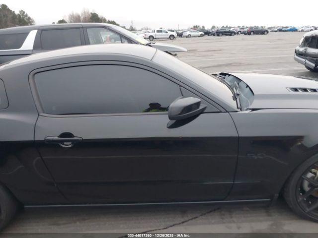 Ford Mustang Gt Premium Image 14