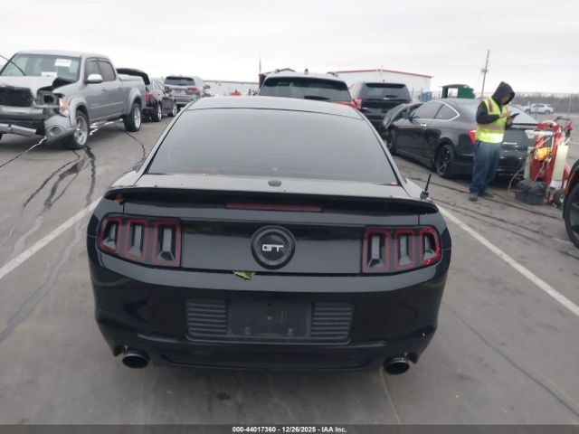 Ford Mustang Gt Premium Image 5