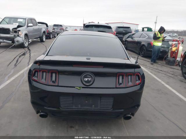 Ford Mustang Gt Premium Image 5
