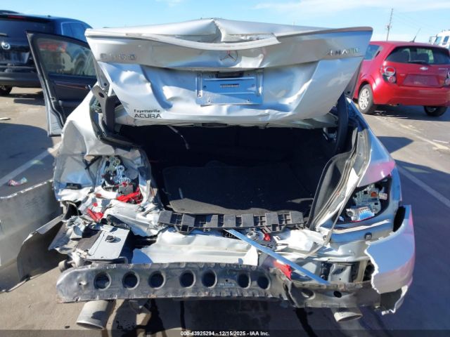 Mercedes-Benz C-Class Image 4