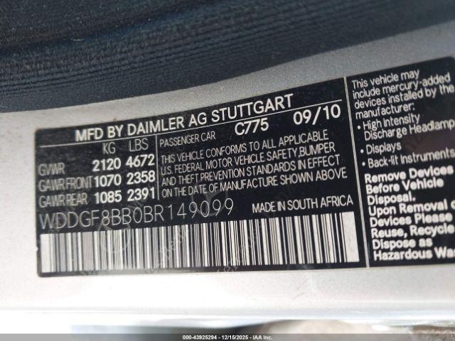 Mercedes-Benz C-Class Image 9