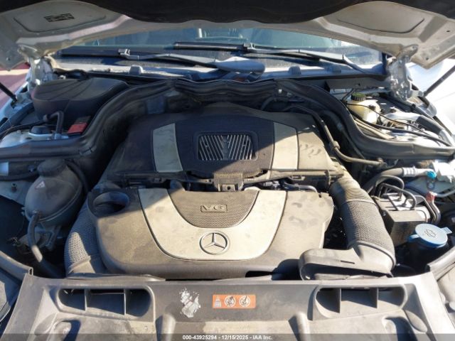 Mercedes-Benz C-Class Image 11