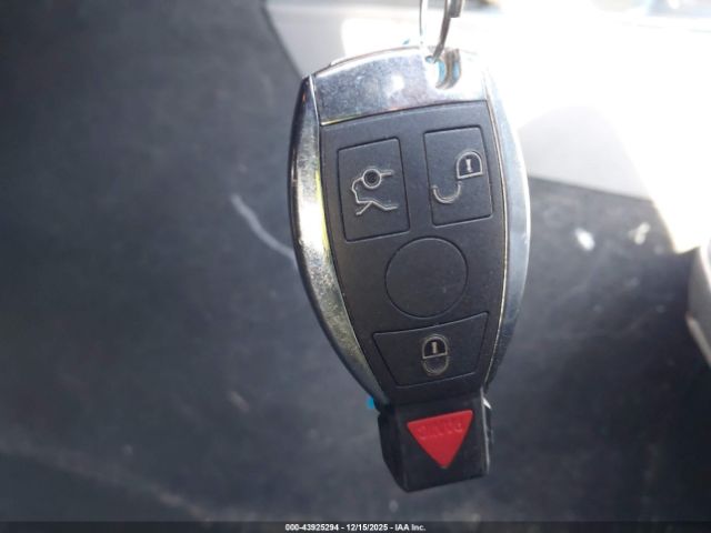 Mercedes-Benz C-Class Image 10