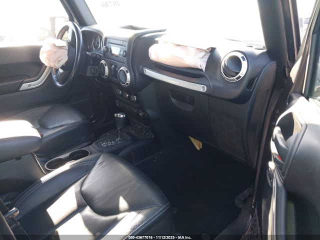 Jeep Wrangler Sahara Image 2