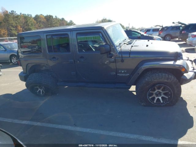 Jeep Wrangler Sahara Image 11