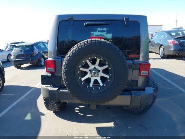 Jeep Wrangler Sahara Image 16