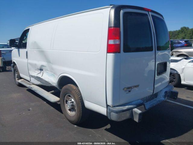 Chevrolet Express Rwd 2500 Regular Wheelbase Wt Image 2