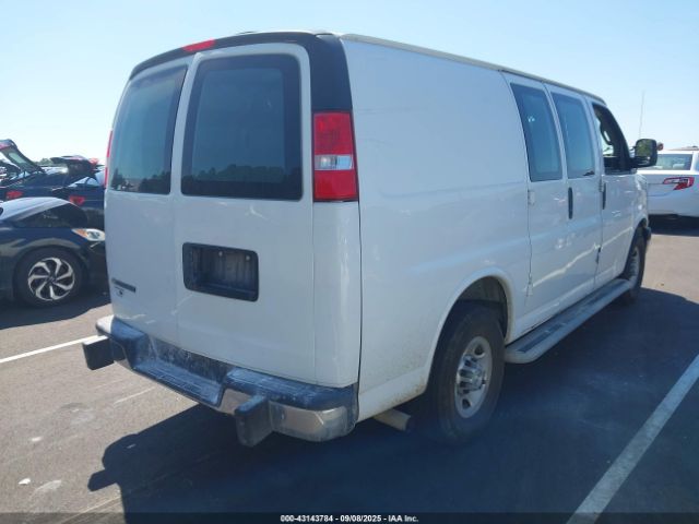 Chevrolet Express Rwd 2500 Regular Wheelbase Wt Image 3