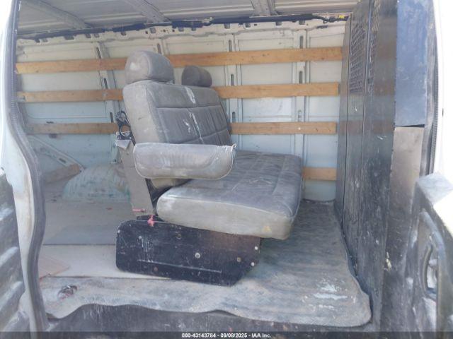 Chevrolet Express Rwd 2500 Regular Wheelbase Wt Image 7