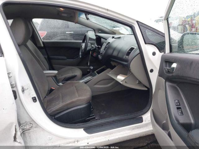 Kia Forte Lx Image 5