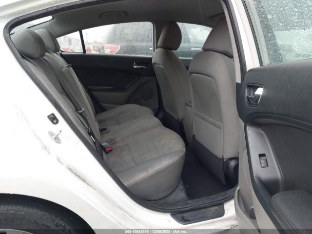 Kia Forte Lx Image 7