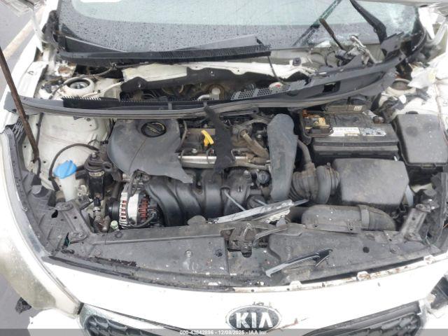 Kia Forte Lx Image 9