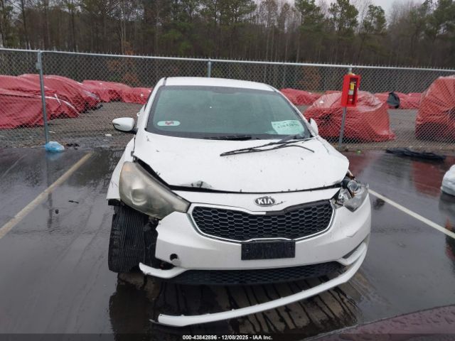 Kia Forte Lx Image 11