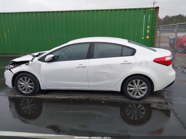 Kia Forte Lx Image 12