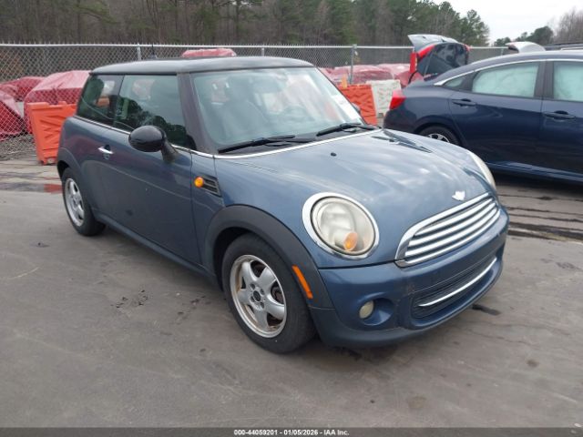 MINI Cooper Image 1
