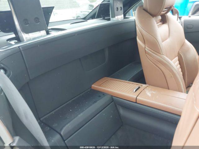 Mercedes-Benz S-Class Image 11