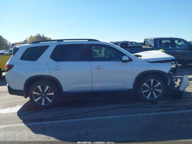 Honda Pilot Awd Elite Image 2