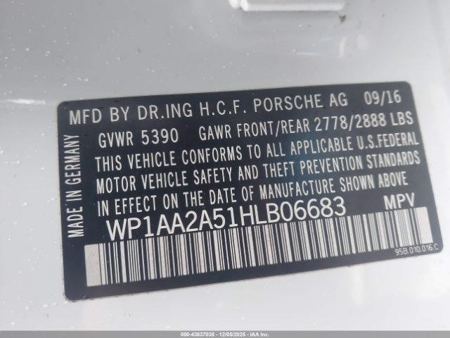 Porsche Macan Image 11