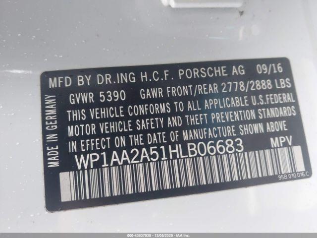 Porsche Macan Image 11