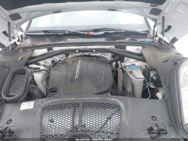 Porsche Macan Image 9