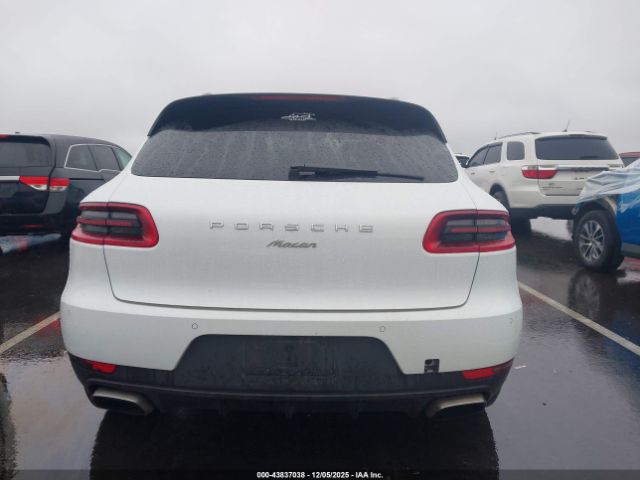 Porsche Macan Image 15