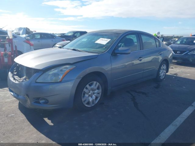 Nissan Altima 2.5 S Image 9