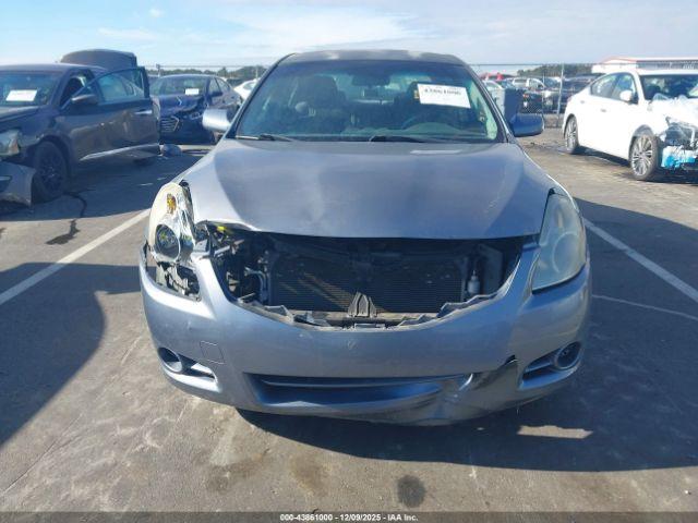 Nissan Altima 2.5 S Image 4