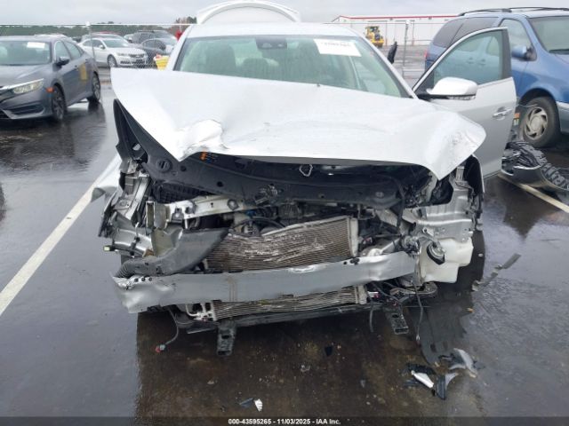 Buick LaCrosse Leather Image 7