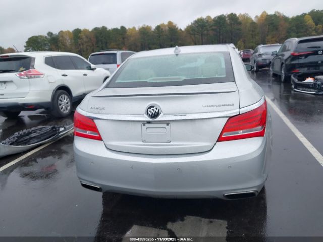 Buick LaCrosse Leather Image 15