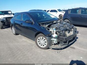  Salvage Kia Forte