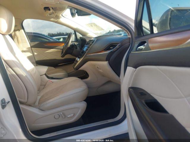 Lincoln MKC Select Image 4