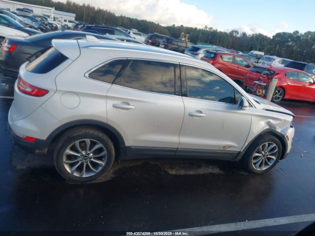 Lincoln MKC Select Image 17