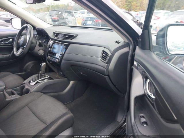 Nissan Rogue Sv Image 13