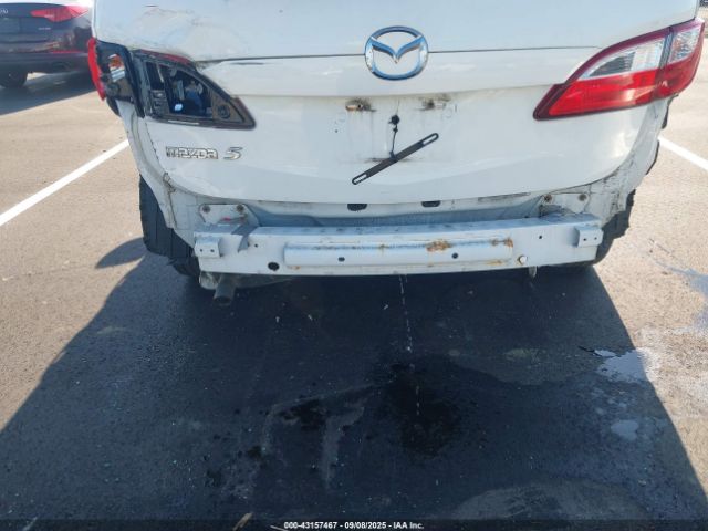 Mazda Mazda5 Sport Image 3