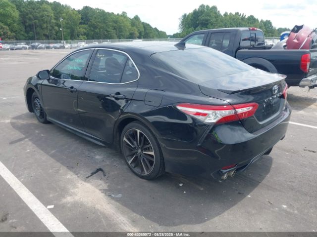 Toyota Camry Xse Image 4