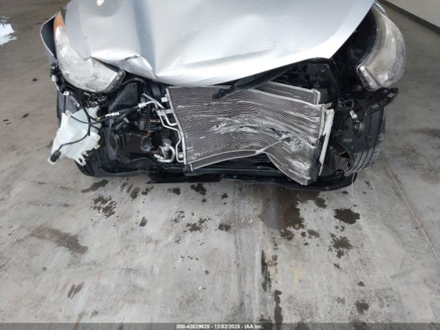 Hyundai TUCSON Gls Image 8