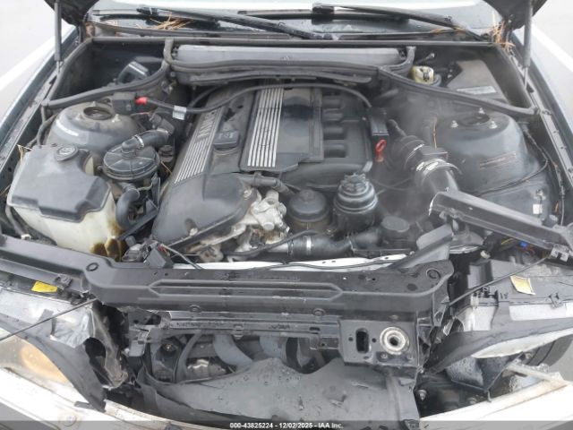 BMW 3 Series Image 11