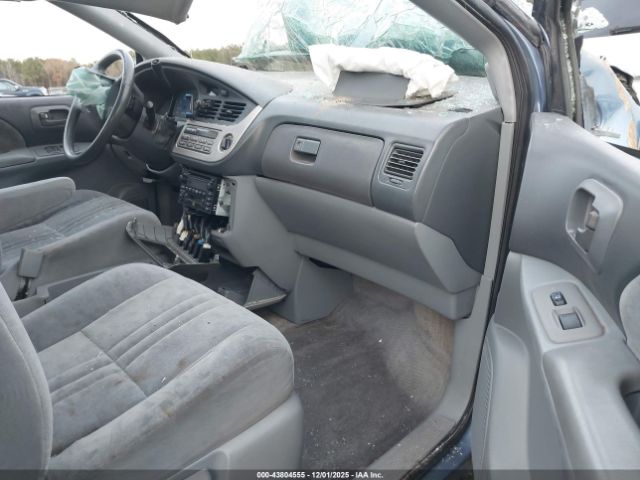 Toyota Sienna Xle Image 7
