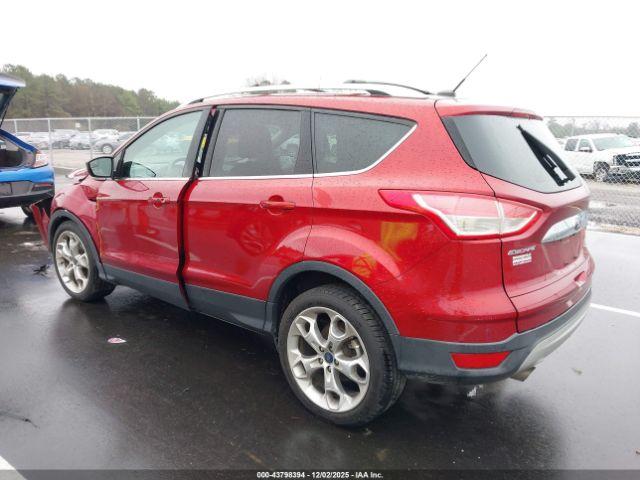 Ford Escape Titanium Image 13
