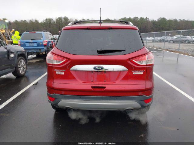 Ford Escape Titanium Image 15