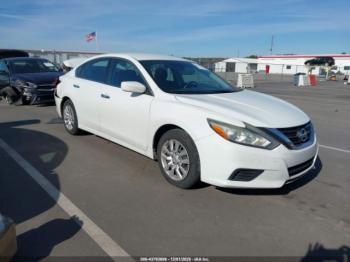  Salvage Nissan Altima