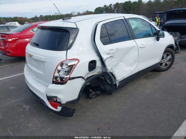 Chevrolet Trax Fwd Ls Image 11