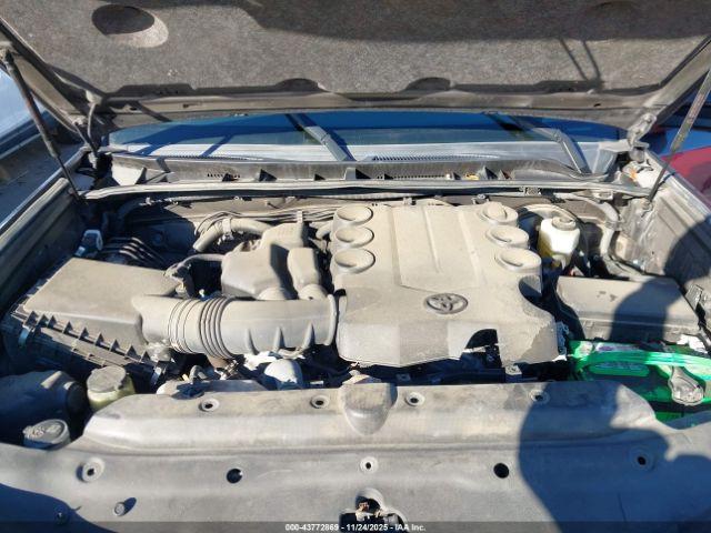 Toyota 4Runner Limited Nightshade Image 15