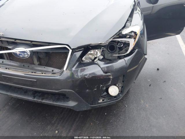 Subaru Crosstrek 2.0i Premium Image 16