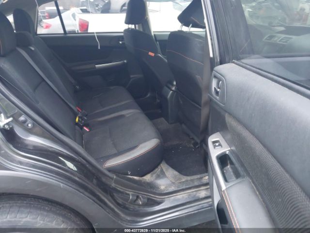 Subaru Crosstrek 2.0i Premium Image 9