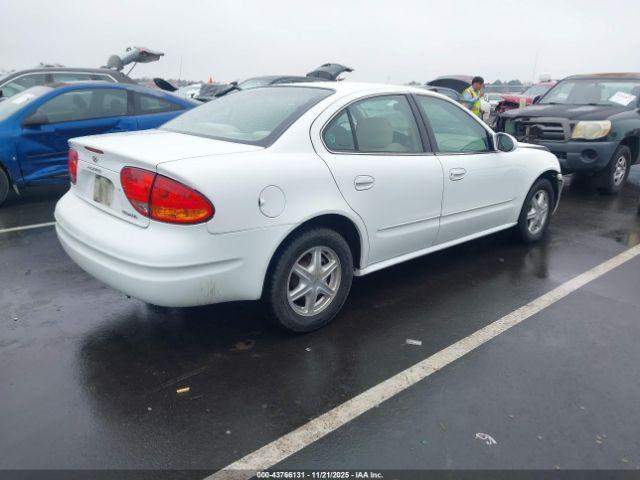Oldsmobile Alero Gl1 Image 2