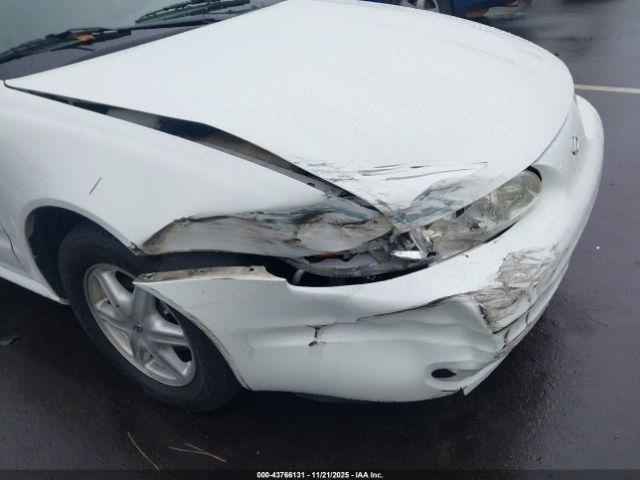 Oldsmobile Alero Gl1 Image 4