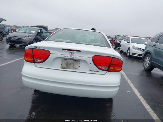 Oldsmobile Alero Gl1 Image 14