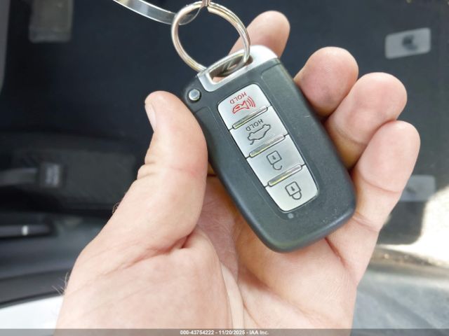 Hyundai SONATA Image 8