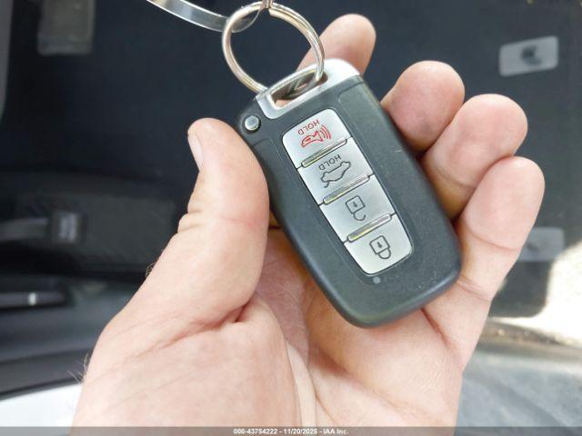 Hyundai SONATA Image 8